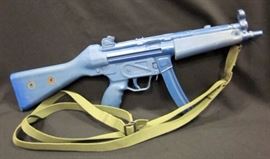 Ring's HK MP5 Blue Heavy Plastic Training Gun With Sling, 9mm x 19, SN# 62-352939, Dummy Training Gun Made in West Germany