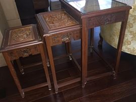 Side of the 3 nesting tables