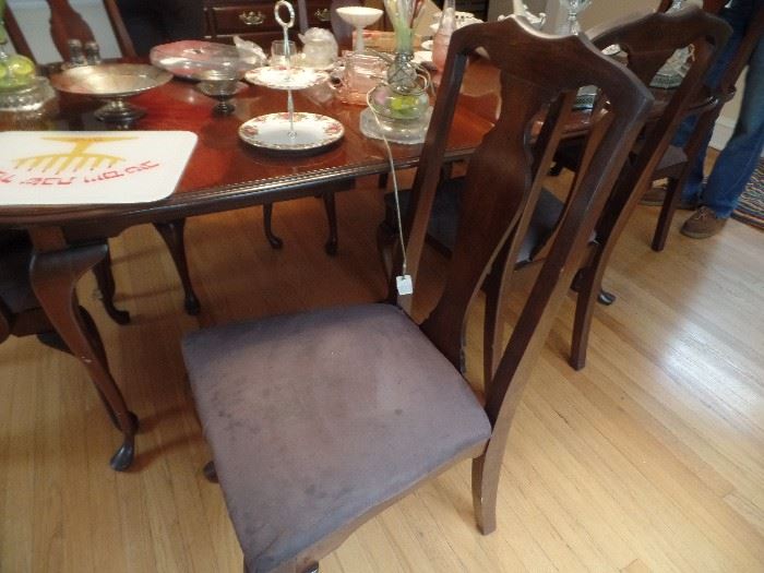 Dining set with 8 chairs