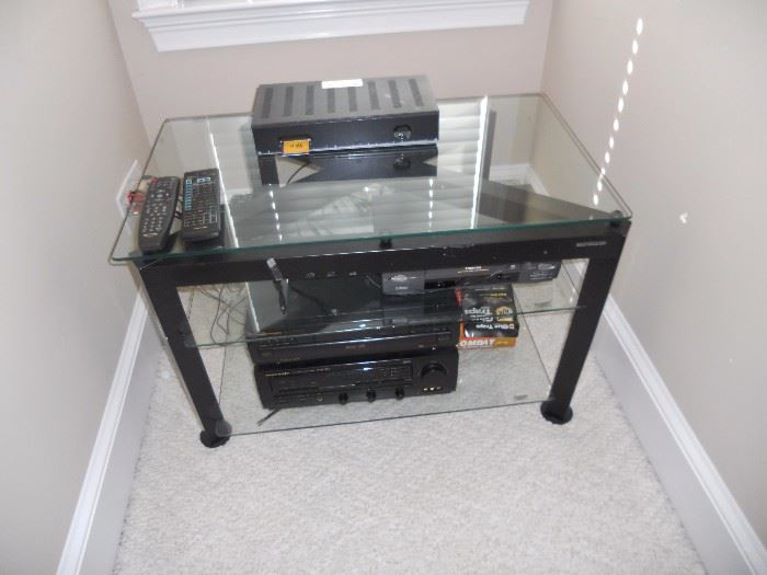 Bell 'Oggetti Black Glass top audio / video table and Marantz electronics
