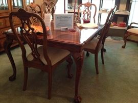 Thomasville Dining Furniture, claw feet and inlaid top