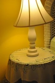 OCCASIONAL TABLE, TABLE LAMP