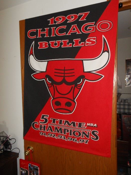 1997 chicago bulls banner 