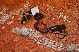 colored glass bead bracelet onyx ring vintage ebony cross from Scotland