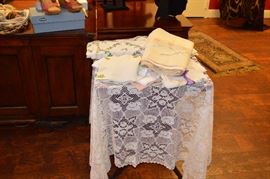 lace table cloth, antique linens tablecloth matching napkins