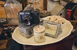 Vintage Camera, Tin, Vintage frame, Wooden Spools
