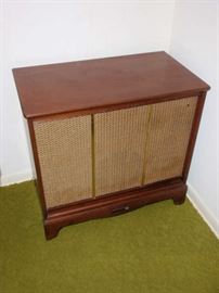 Vintage RCA Victor Stereo-Orthophonic High Fidelity Console Record Player