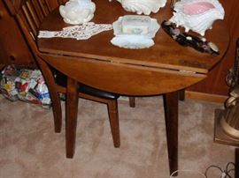 Vintage Drop leaf Table