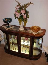 Lighter Display Cabinet