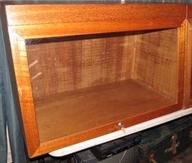 Beautiful set of Antique Museum Display Cases these are locking lighted glass front cases. One says Paleo on the Key Fob. They are just a tad more than 3 foot in length each.