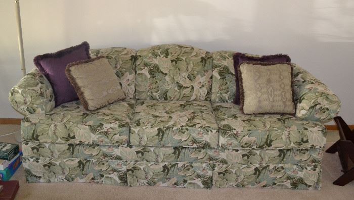 Like New Sofa (leaf print)