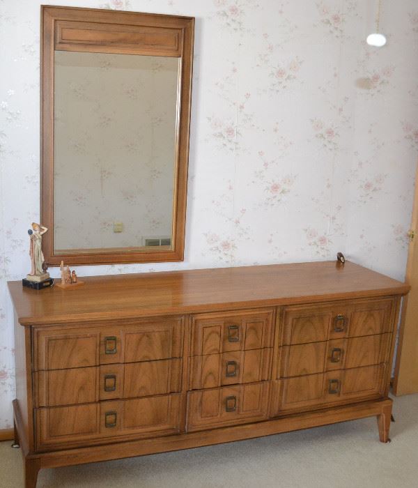 MidCentury Modern Dresser with mirror