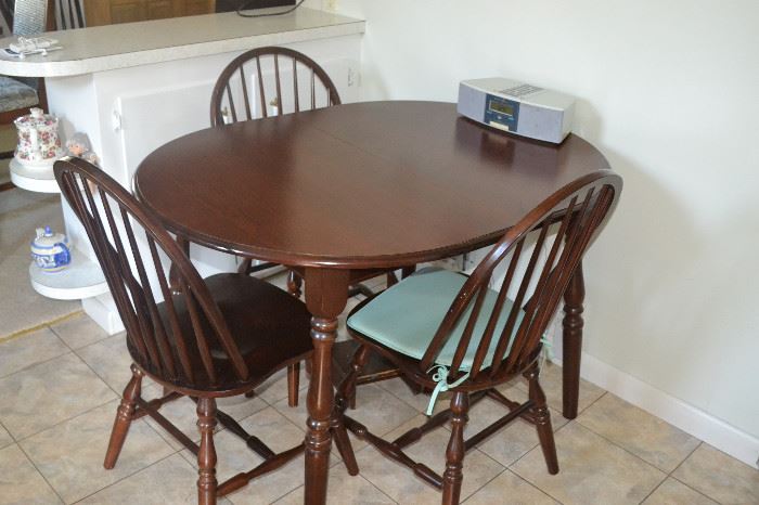 Dinette with 4 chairs (only 3 shown)