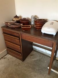 Kroehler Desk/Vanity