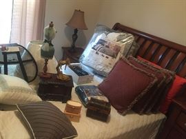 Pillows, Queen Size Comforter set, pillows, etc.