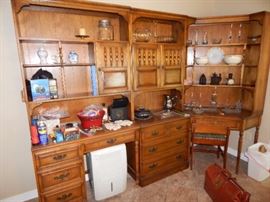 kling wall unit with 2 desk and collectibles
