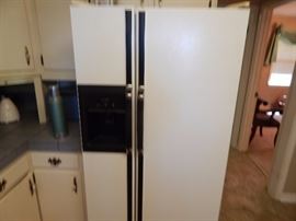 side by side refrigerator
