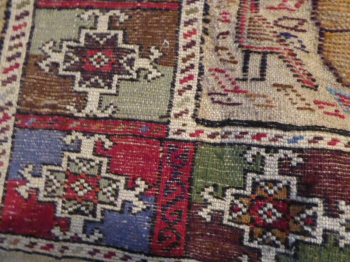 07 Afghani rug back side, bird