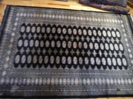 011 Bokhara pattern woven rug