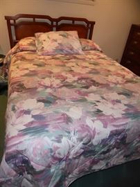 030 bed from Thomasville set