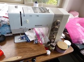 037 Bernina Record 930 sewing machine