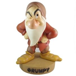 T_9.JPG	Large Disney Big Figs "Grumpy" Figurine on Stand, Hand Painted and Made of Heavy Composite Material
Condition: Very good, no damage
Shipping: Yes
Size: 19.5" with stand