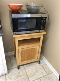 Microwave and kitchen cart