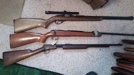 Winchester 22 Pump*; Marlin Glenfield Model 60 22 Semi-Auto w/Scope; Remington 581 22 Bolt w/Clip; *Needs Work