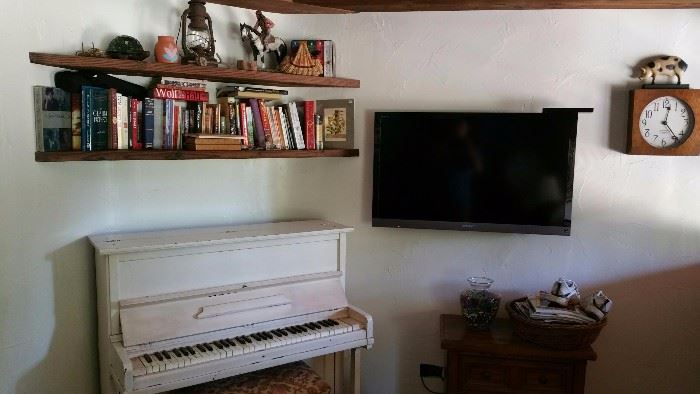 Piano, Flat Screen TV, more