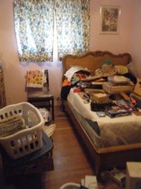 HATS & "GIFTING" ITEMS