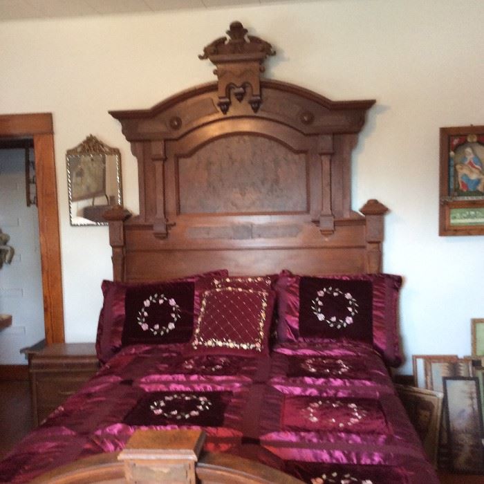 Beautiful High Back Victorian Double Bed