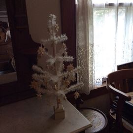 White feather Christmas tree.