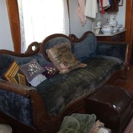 Victorian Style Sofa & lots of pillows