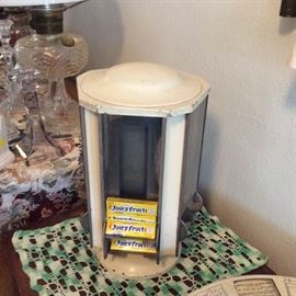 Wrigley's gum dispenser (Circa 1920) store display
