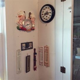 Clocks & Thermometers