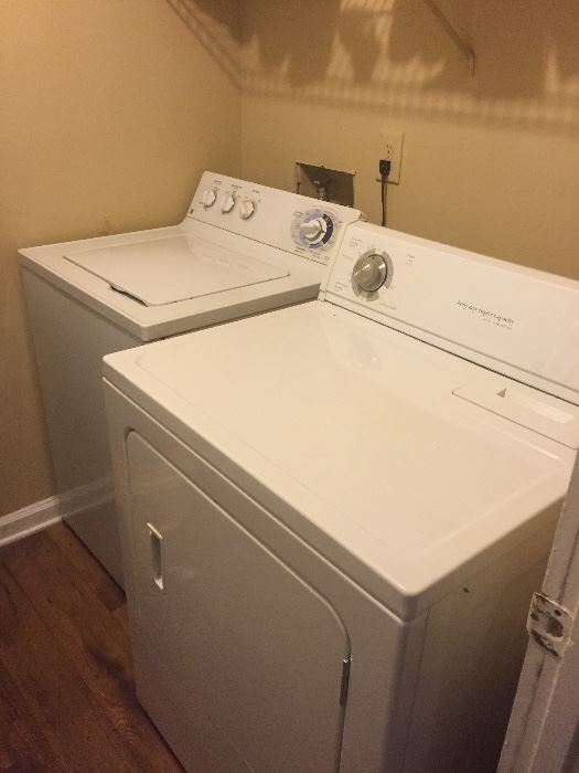 General Electric Washer and Estate by Whirlpool Dryer, great condition, four years old