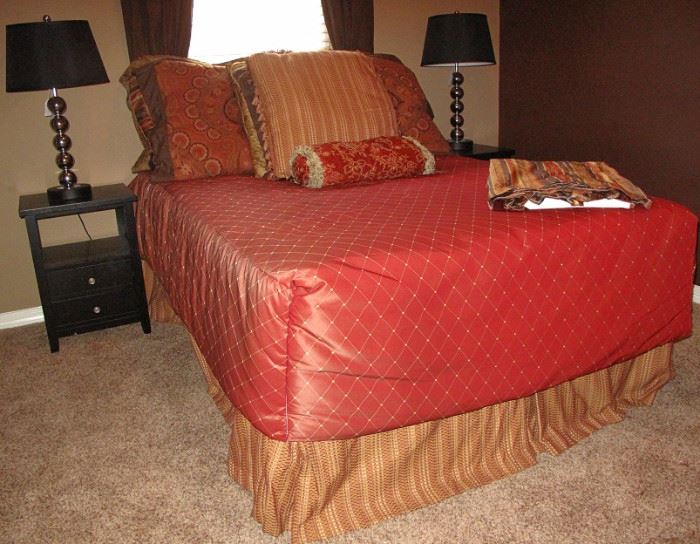 Custom Fitted Full/Double Comforter. With Dust Ruffle.  Also shown additional Striped Designed Dust Ruffle and a Dozen Throw Pillows.  Full Mattress w/Bed Frame