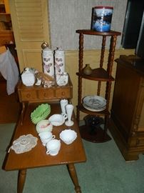 Vintage end table, another shelf, hobnail glass