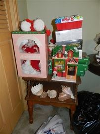 Another table with Christmas items