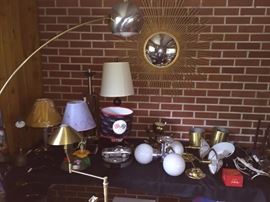 Many NIce lamps and super great Lighting many more that are not pictured