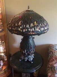 FANTASTIC LEADED GLASS LAMP