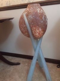 HAND BLOWN ART GLASS FLOOR VASE