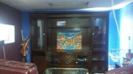 Entertainment center