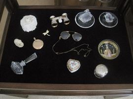 Nice collection of "smalls".