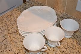 Dish Set