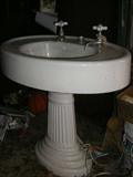 vintage porcelain pedestal sink