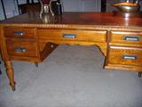 oak desk