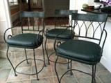 3 bar stools