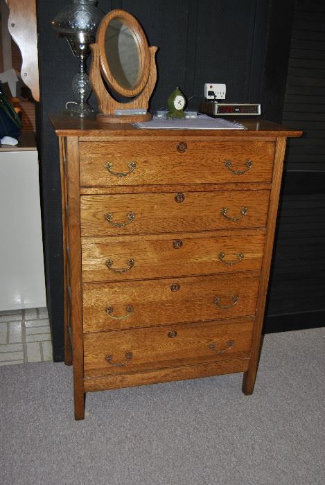 09. Chest of Drawers