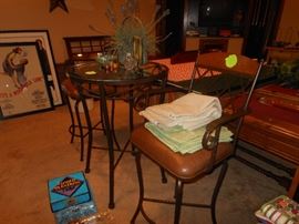 bistro table and chairs 